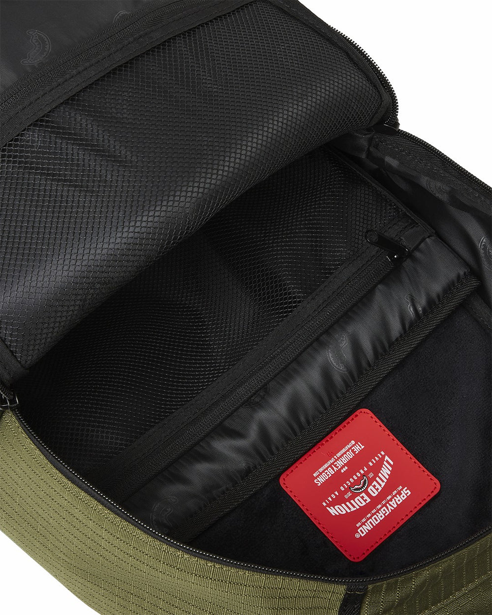 SHARK CENTRAL AIRBORNE BACKPACK | Sprayground On Sale