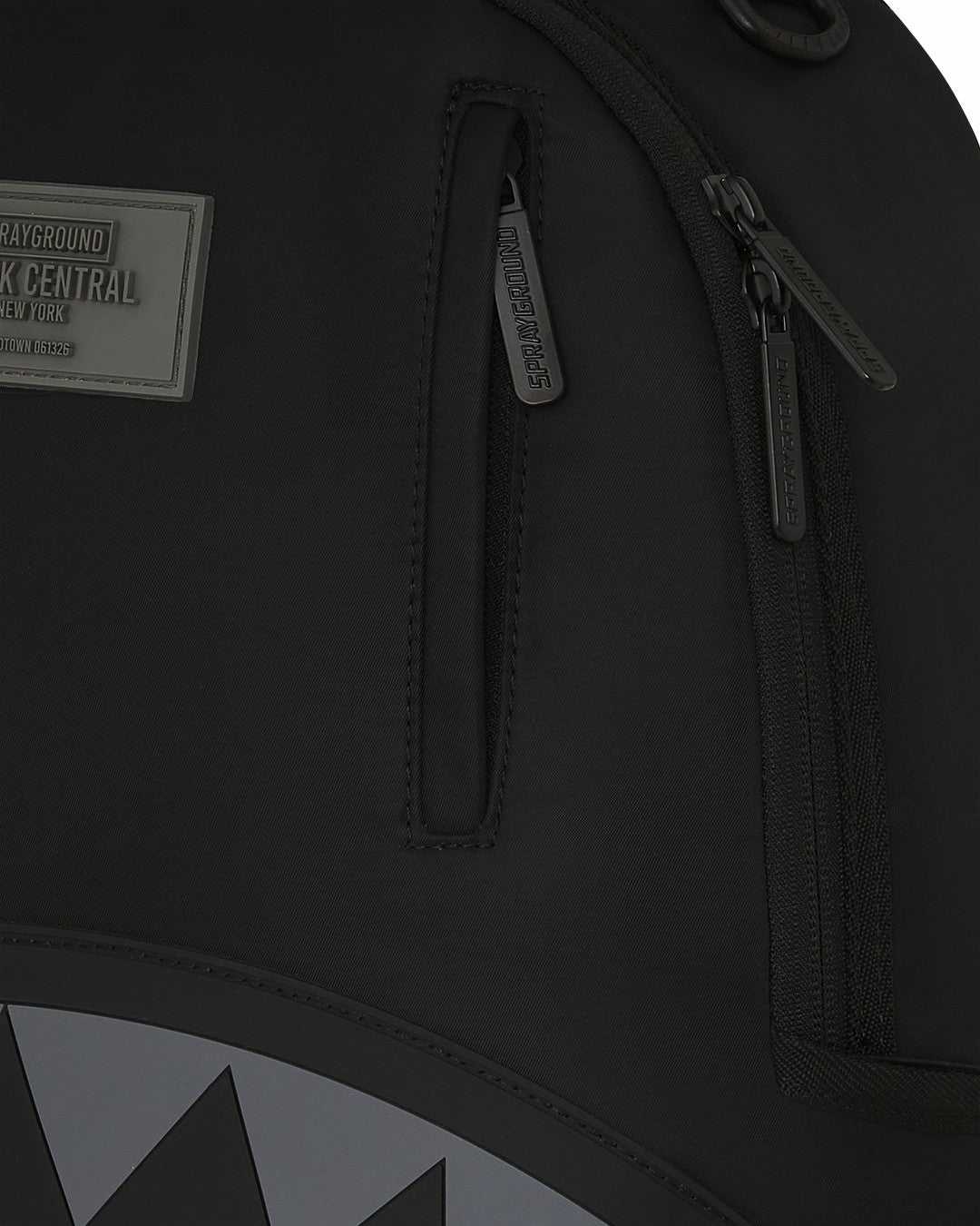 SHARK CENTRAL PULSE 2.0 BACKPACK | Sprayground Sale