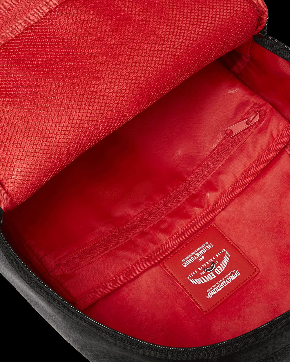 SPLIT SAINT VELCRO REMOVABLE 6 EYES SHARK BACKPACK | Sprayground Outlets