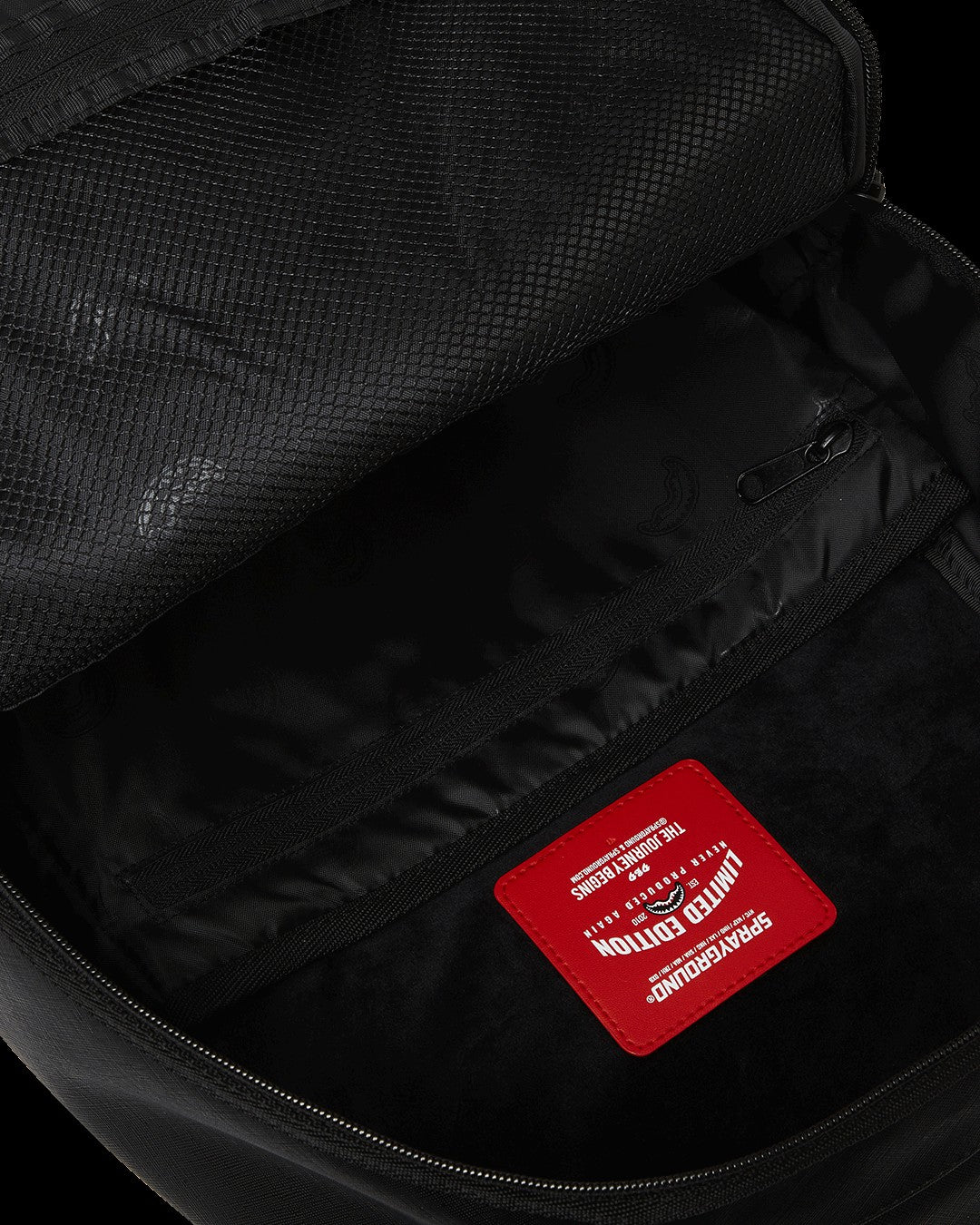 KNIT COMMANDER BACKPACK | Sprayground Savings