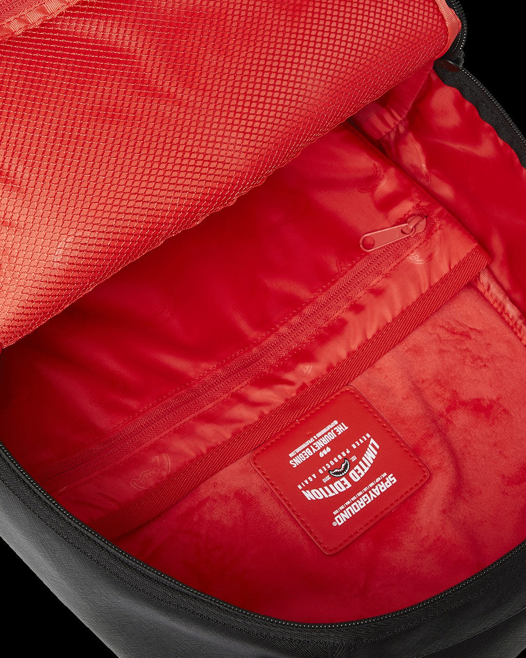 SHARK CENTRAL MIDTOWN BACKPACK | Sprayground Sale