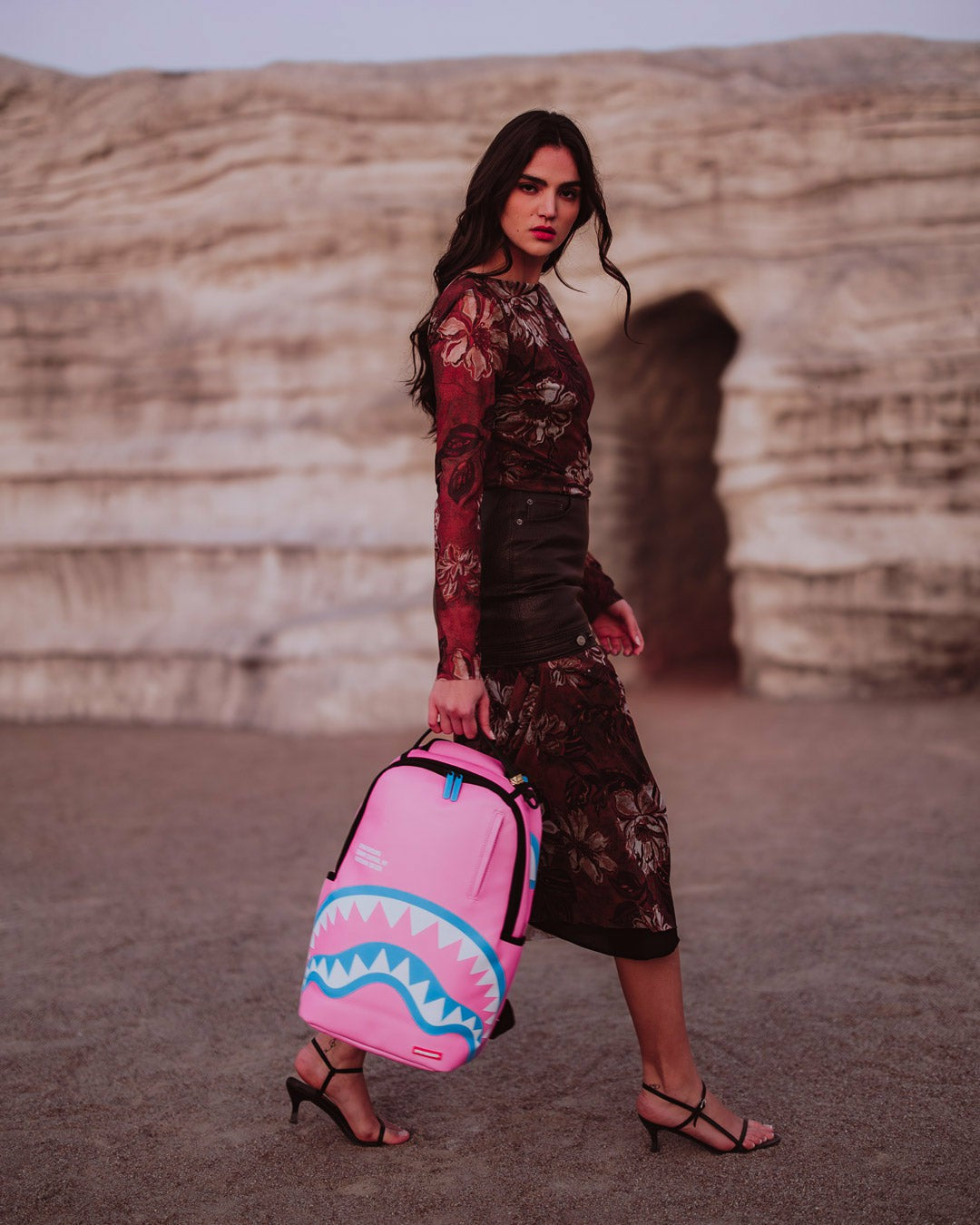 SHARK CENTRAL AMUSEMENT DLXSV BACKPACK | Sprayground Outlets
