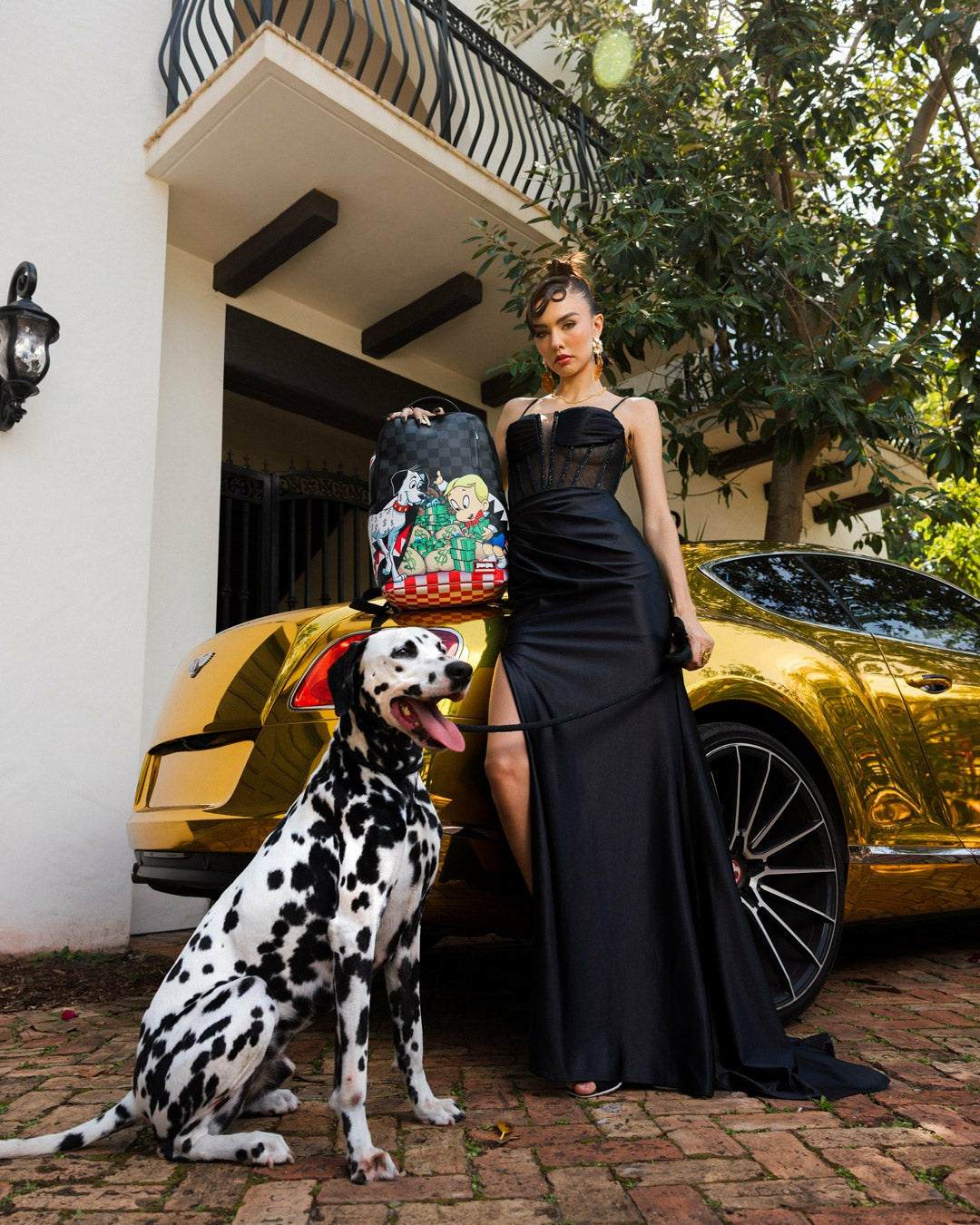 RICHIE RICH PAINT THE SHARK GOLD BACKPACK | Sprayground Outlets