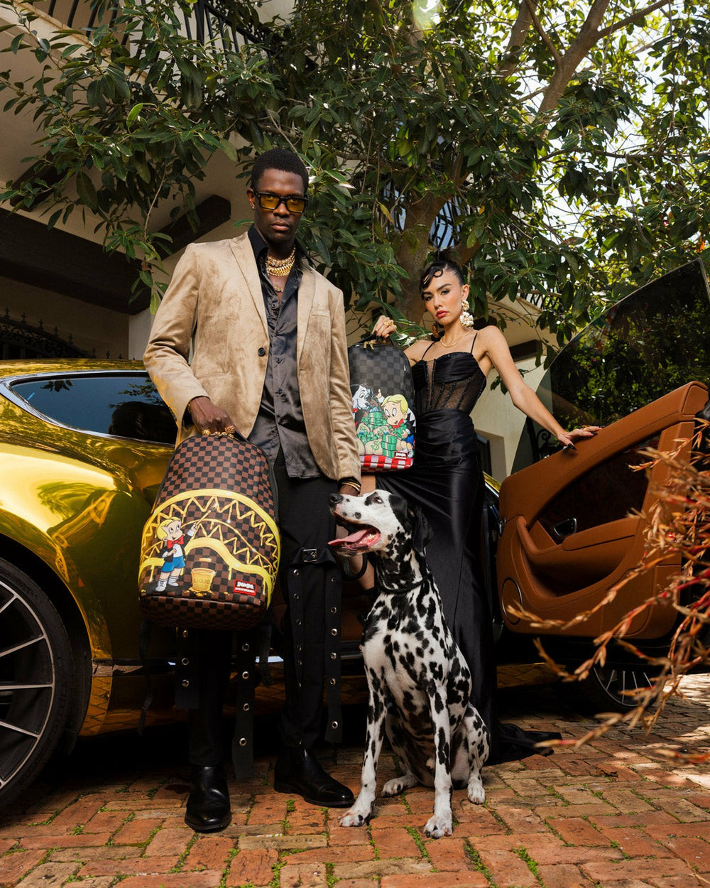 RICHIE RICH PAINT THE SHARK GOLD BACKPACK | Sprayground Outlets