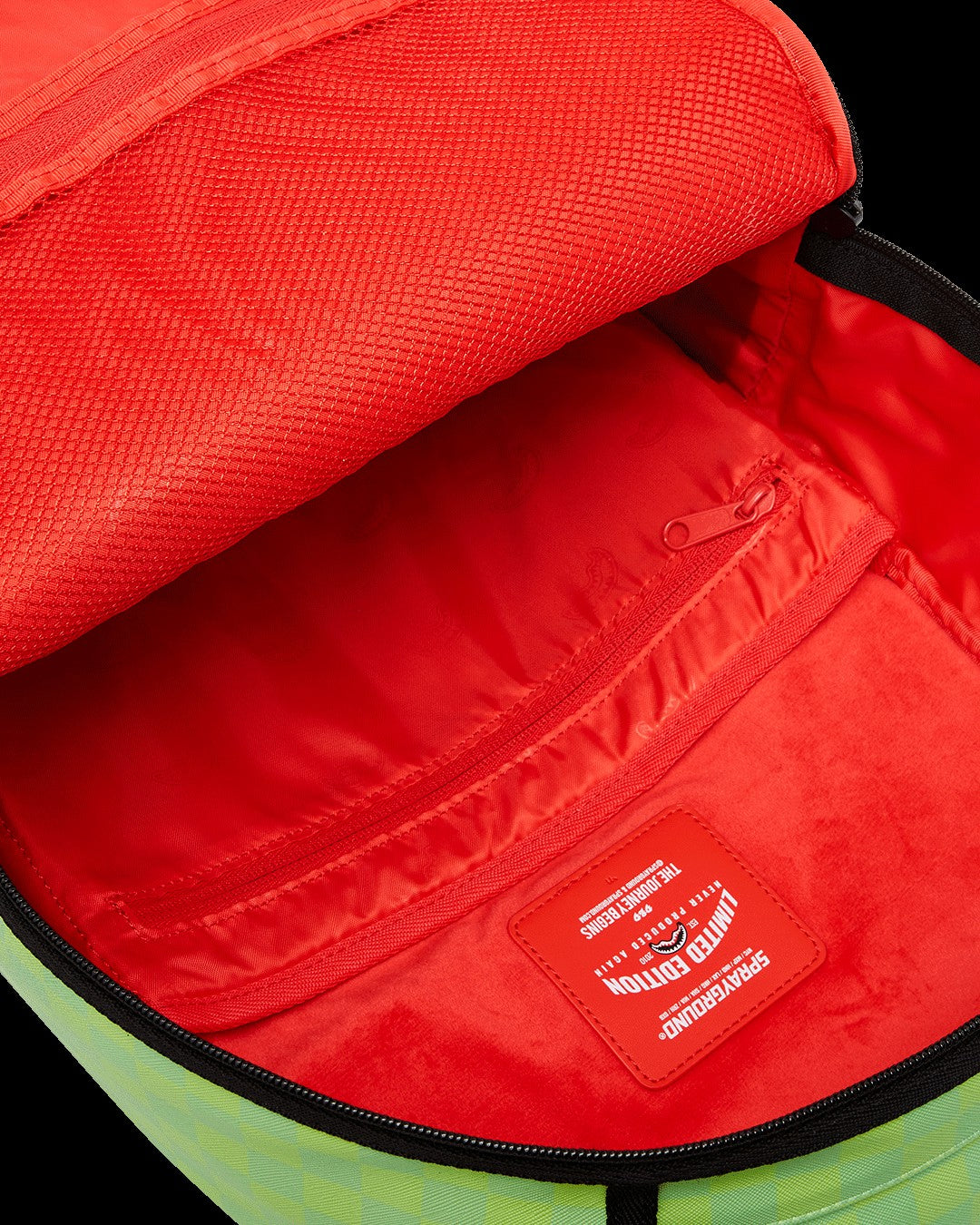 LOONEY TUNES BUGS CHILLER BACKPACK | Sprayground Limited Offer