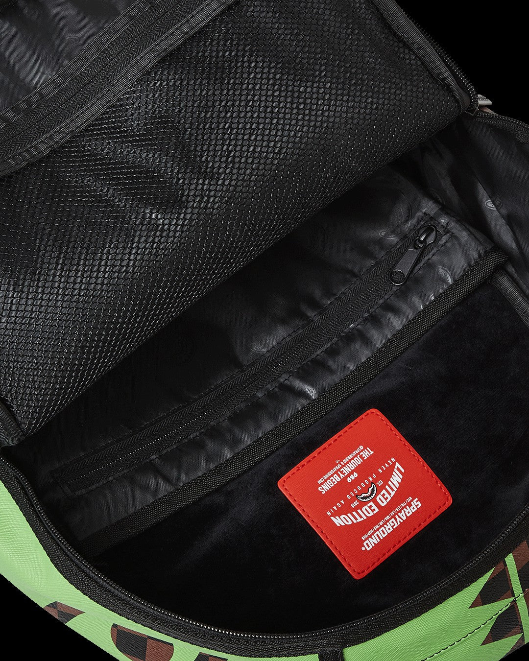 GREEN MONEY BEAR DLXSV BACKPACK | Sprayground Limited Offer