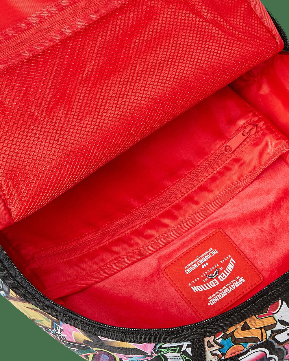 HALF GRAF LIPS DLXSV BACKPACK | Sprayground On Sale