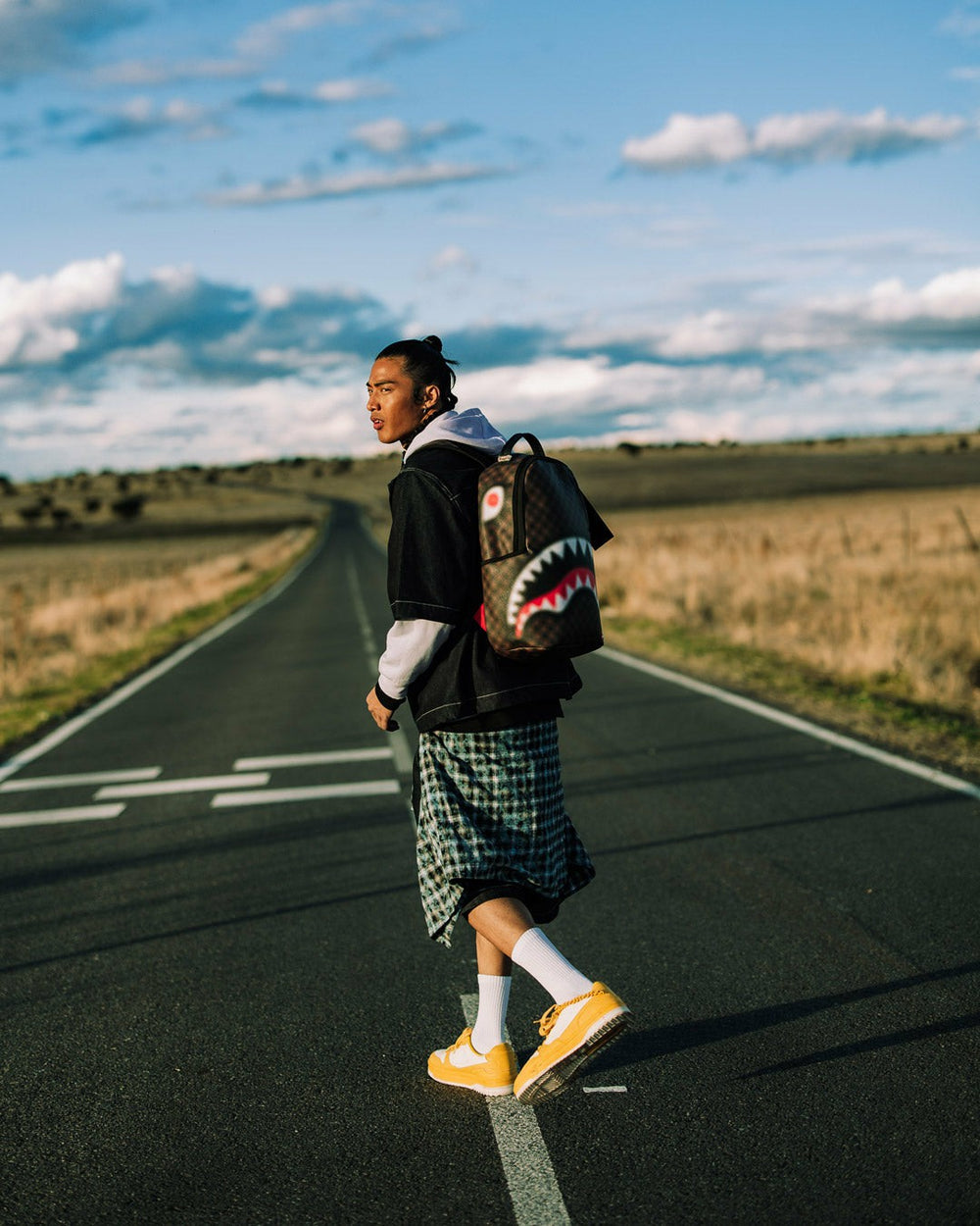 SHARKS IN PARIS BLUR EFFECT BACKPACK | Sprayground Discounted