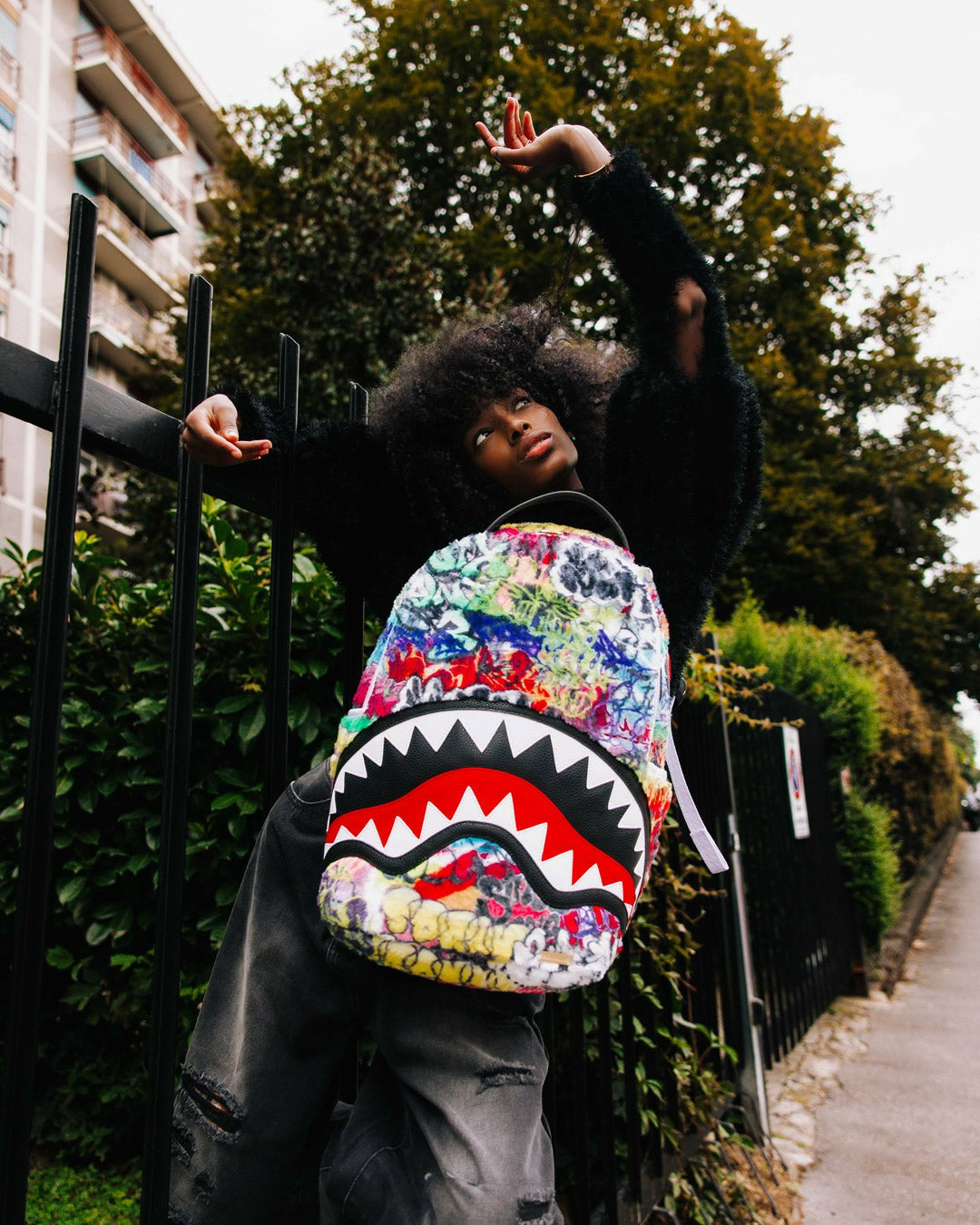 LE MONDE DES GRAFFITIS BACKPACK | Sprayground Exclusive Deal