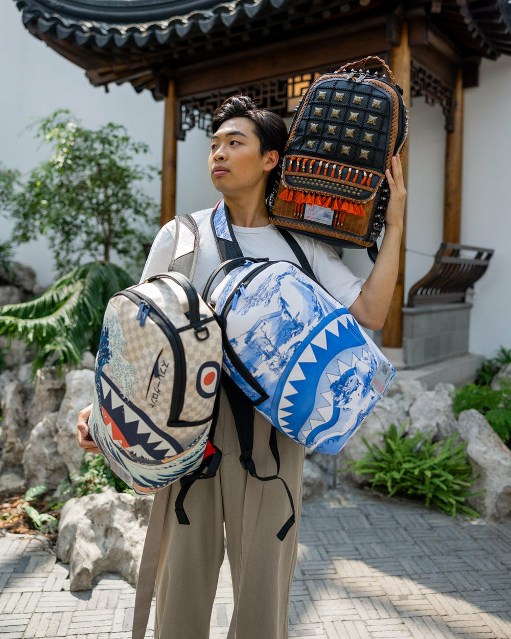 THE MET HOKUSAI GREAT WAVE BACKPACK | Sprayground Bargain