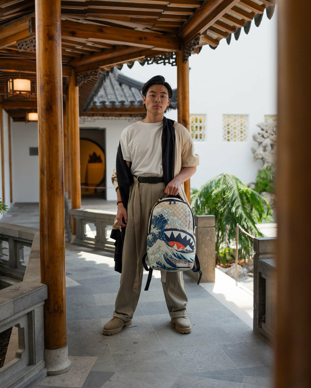 THE MET HOKUSAI GREAT WAVE BACKPACK | Sprayground Bargain